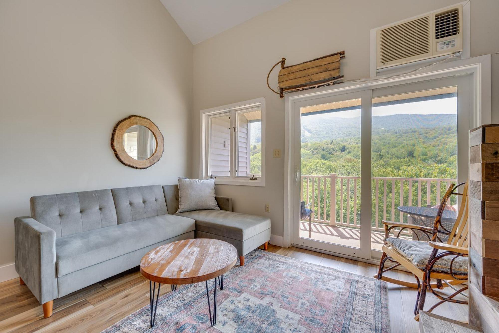 Lincoln Condo With Resort Amenities And Mountain Views エクステリア 写真