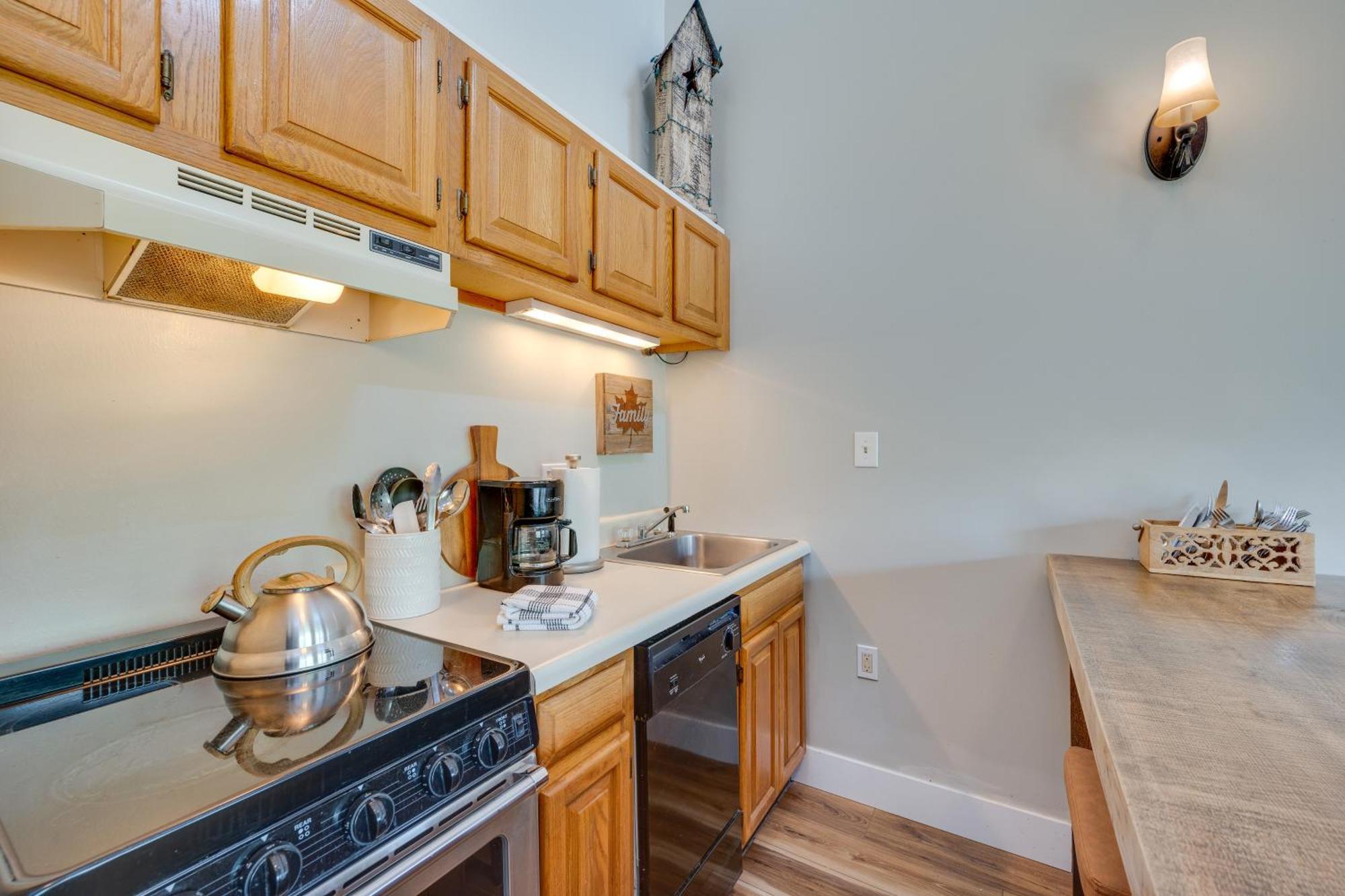 Lincoln Condo With Resort Amenities And Mountain Views エクステリア 写真