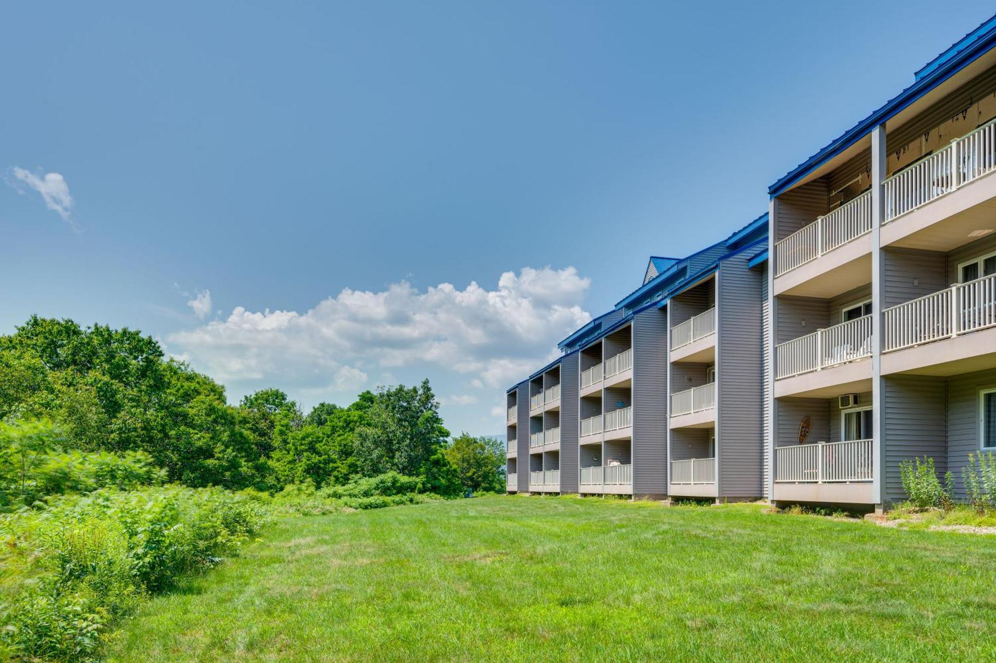 Lincoln Condo With Resort Amenities And Mountain Views エクステリア 写真
