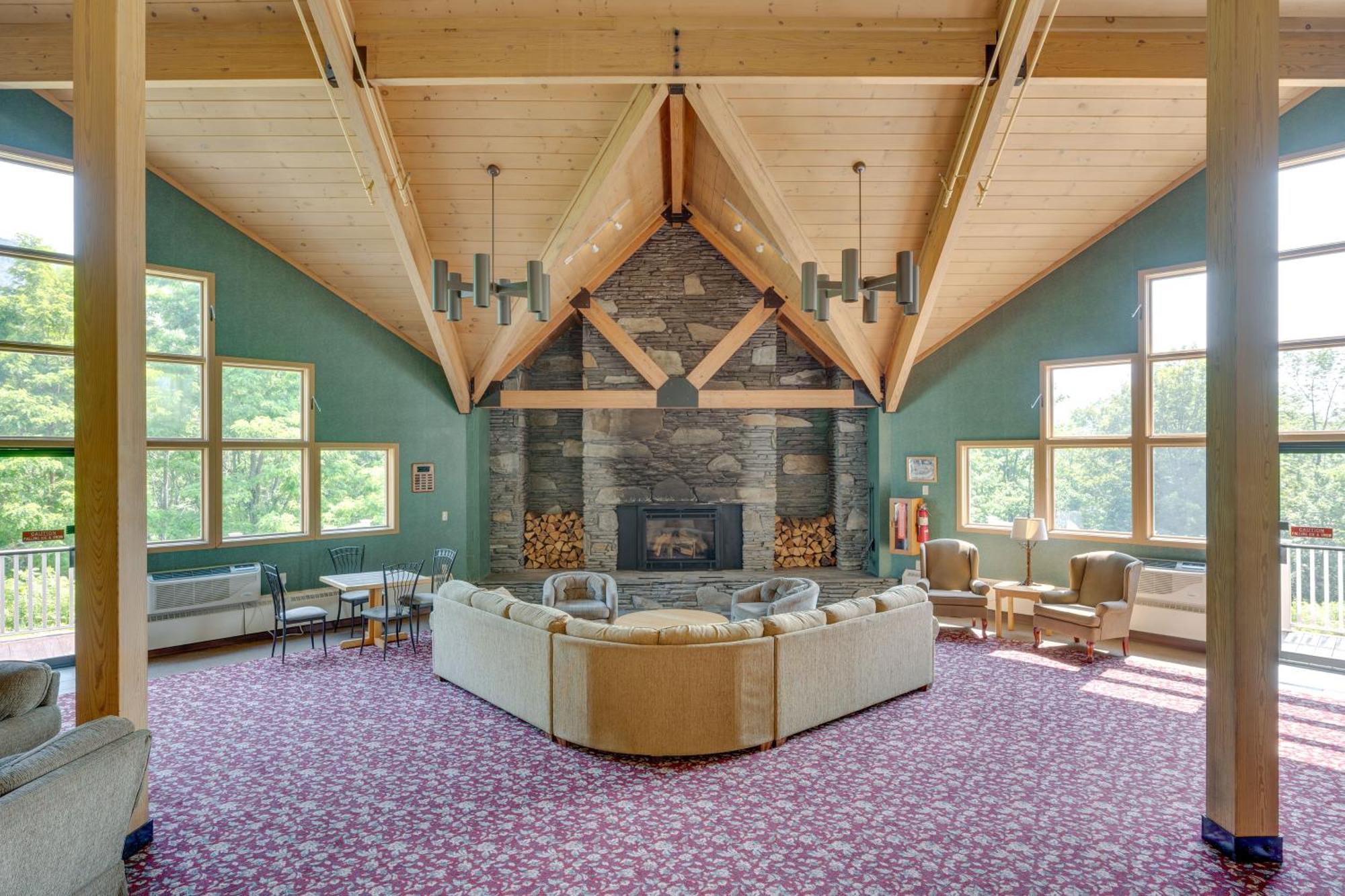 Lincoln Condo With Resort Amenities And Mountain Views エクステリア 写真